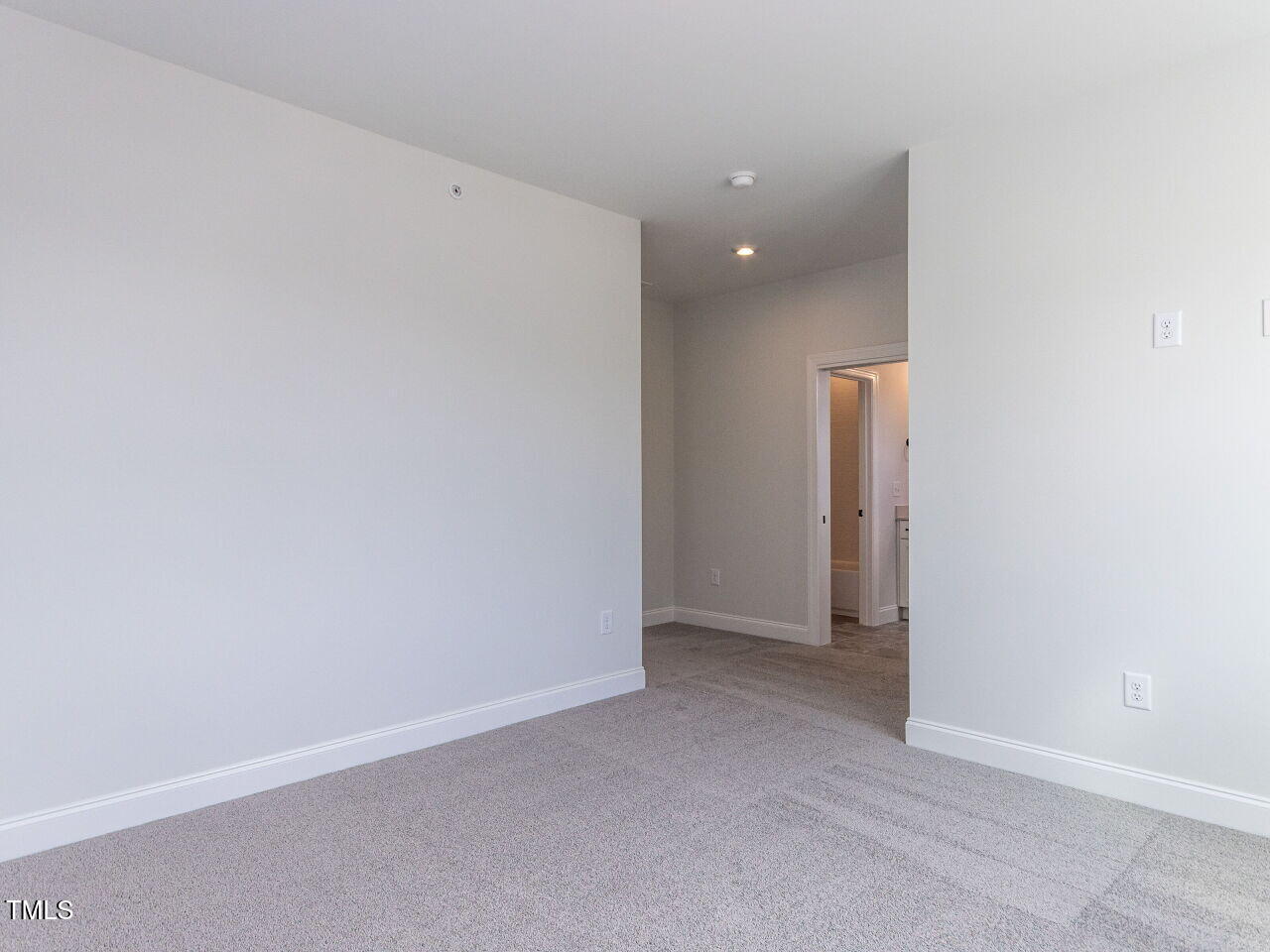 1007 Coldspring Circle