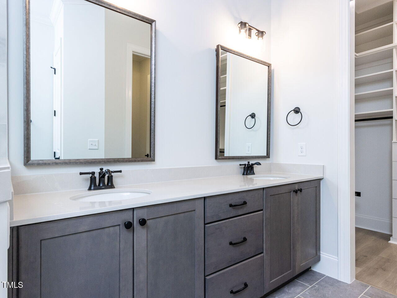 1007 Coldspring Circle