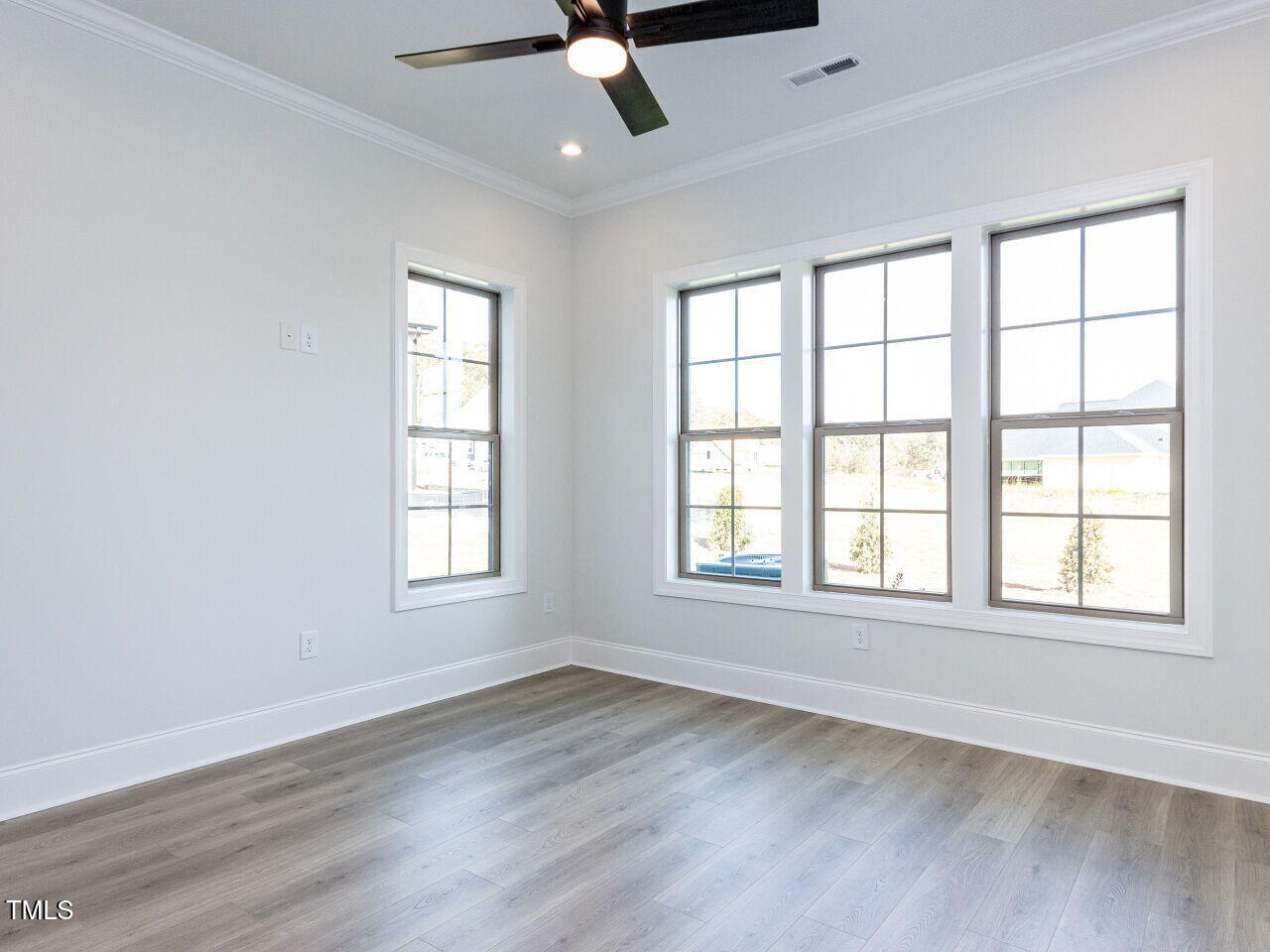 1007 Coldspring Circle