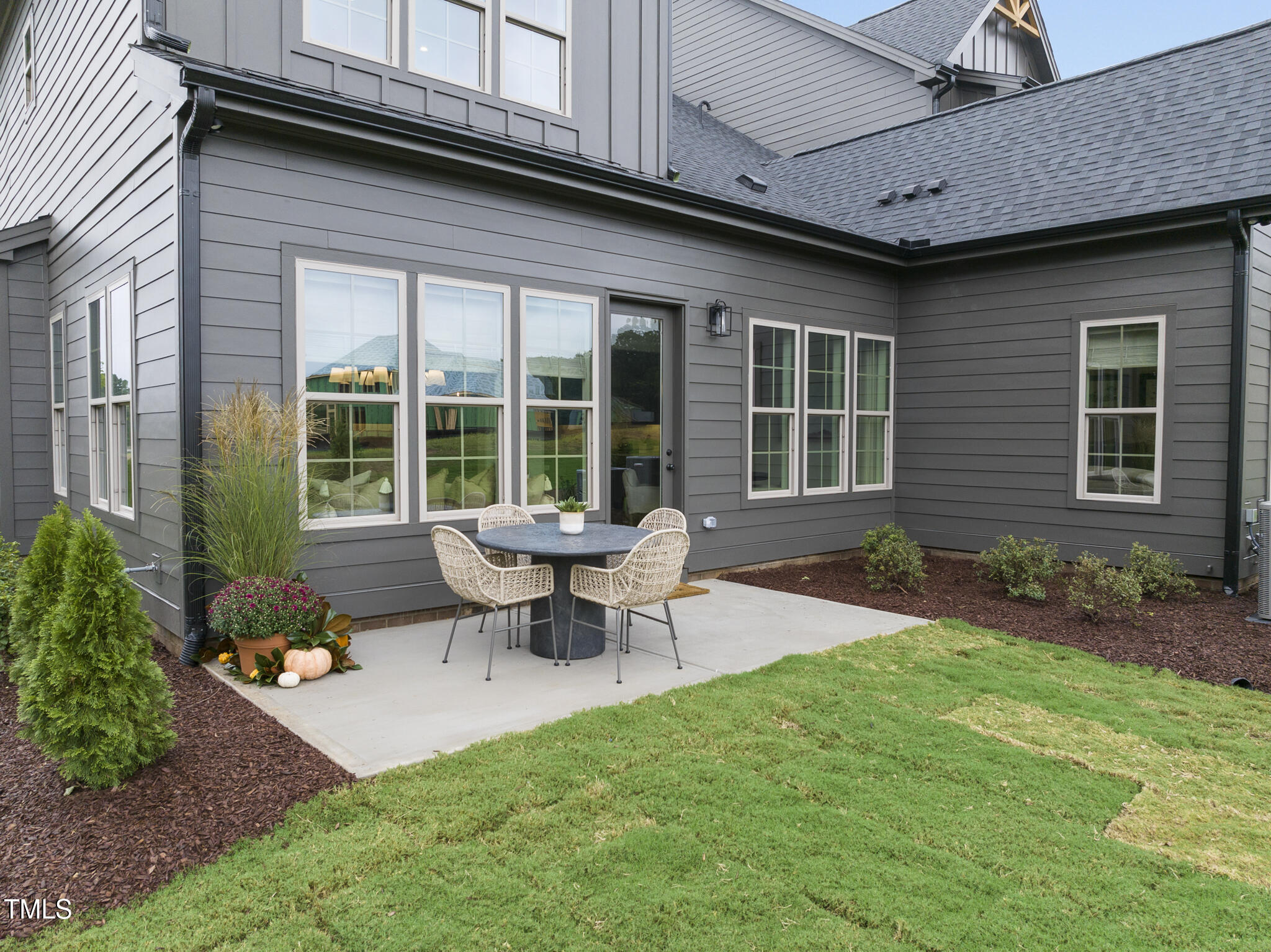 1007 Coldspring Circle