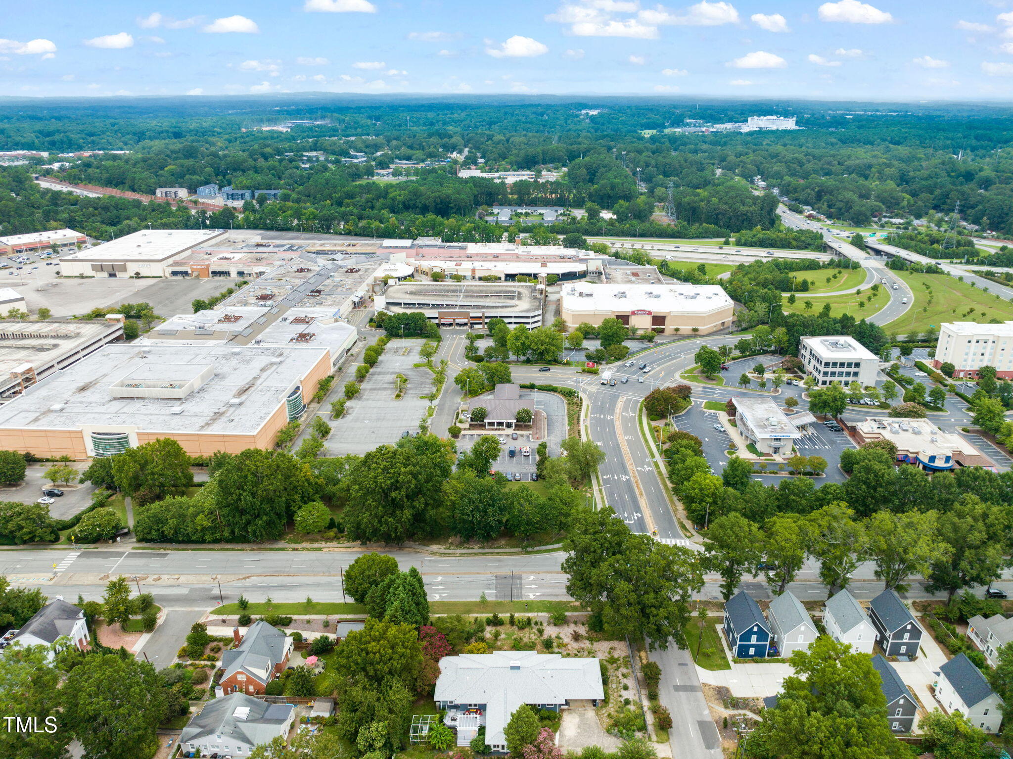 1005 W Club Boulevard