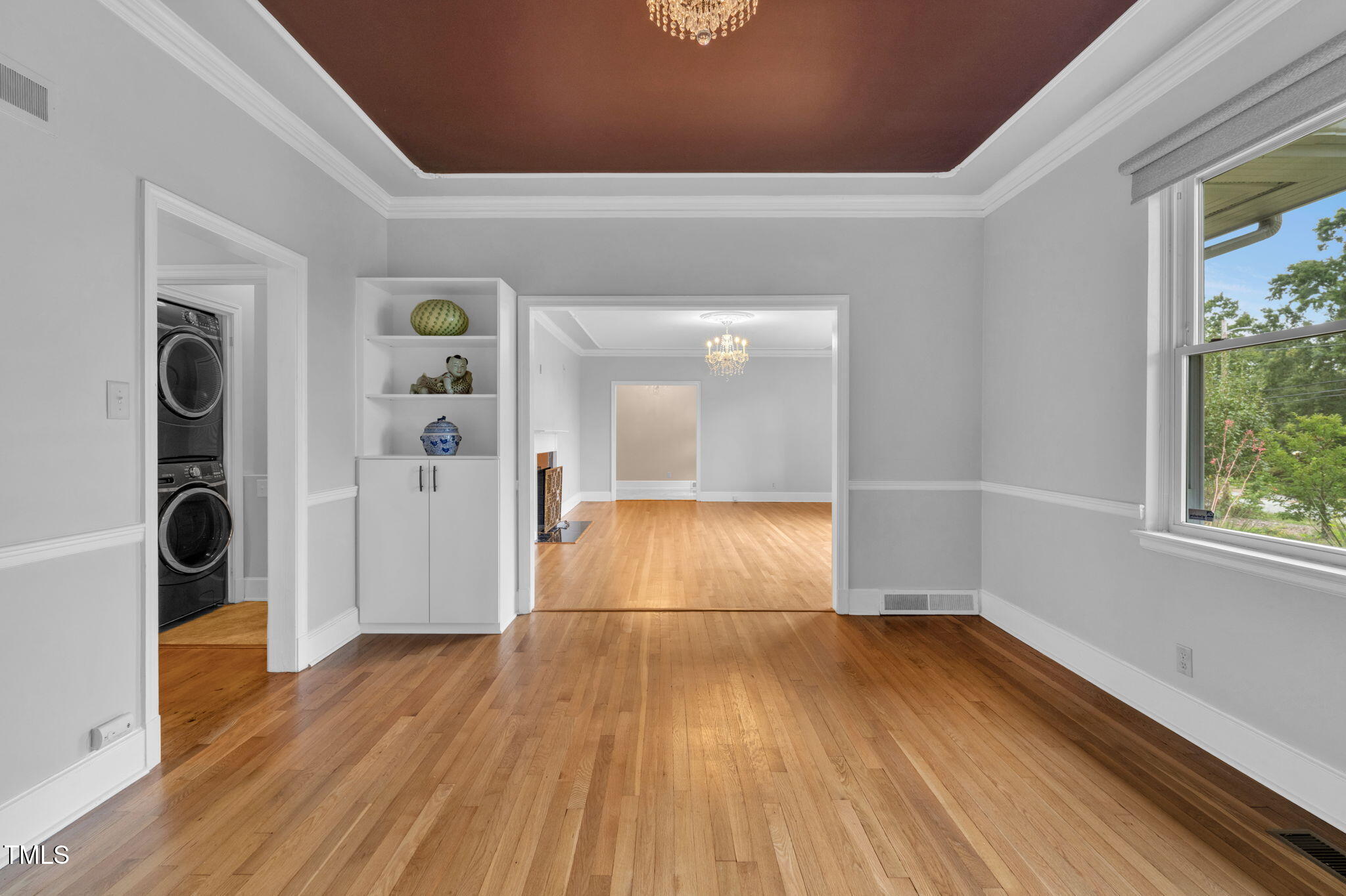 1005 W Club Boulevard