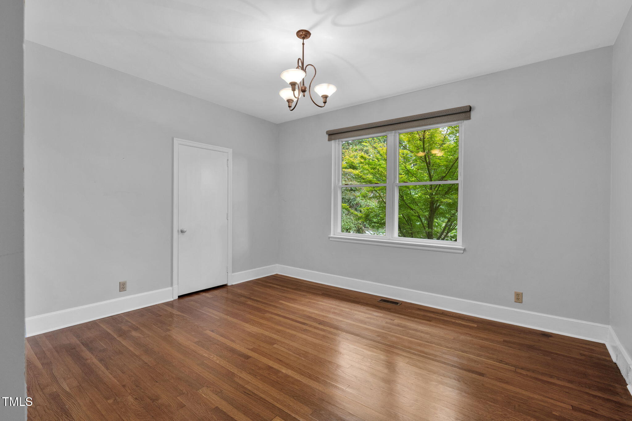 1005 W Club Boulevard