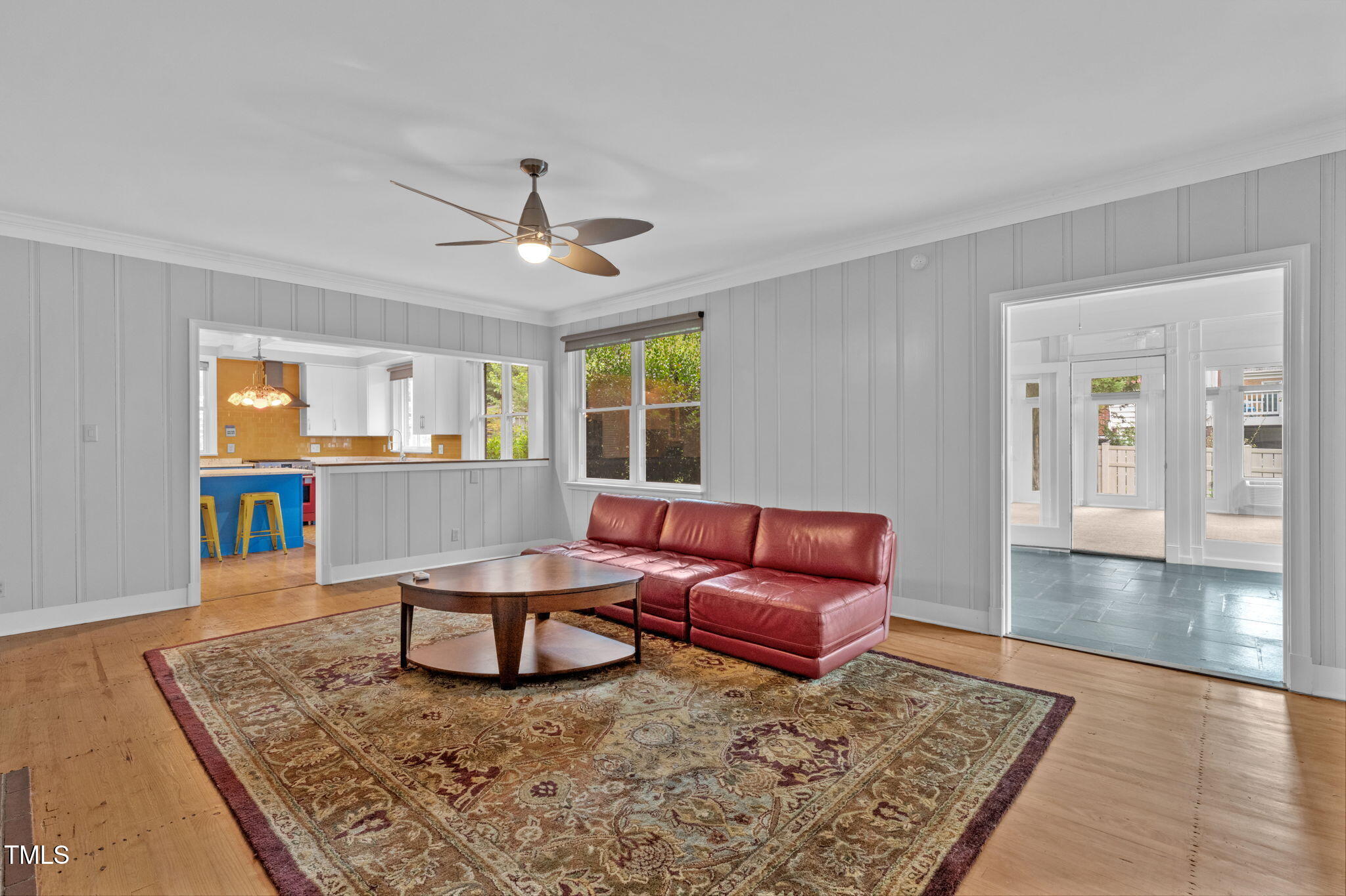 1005 W Club Boulevard