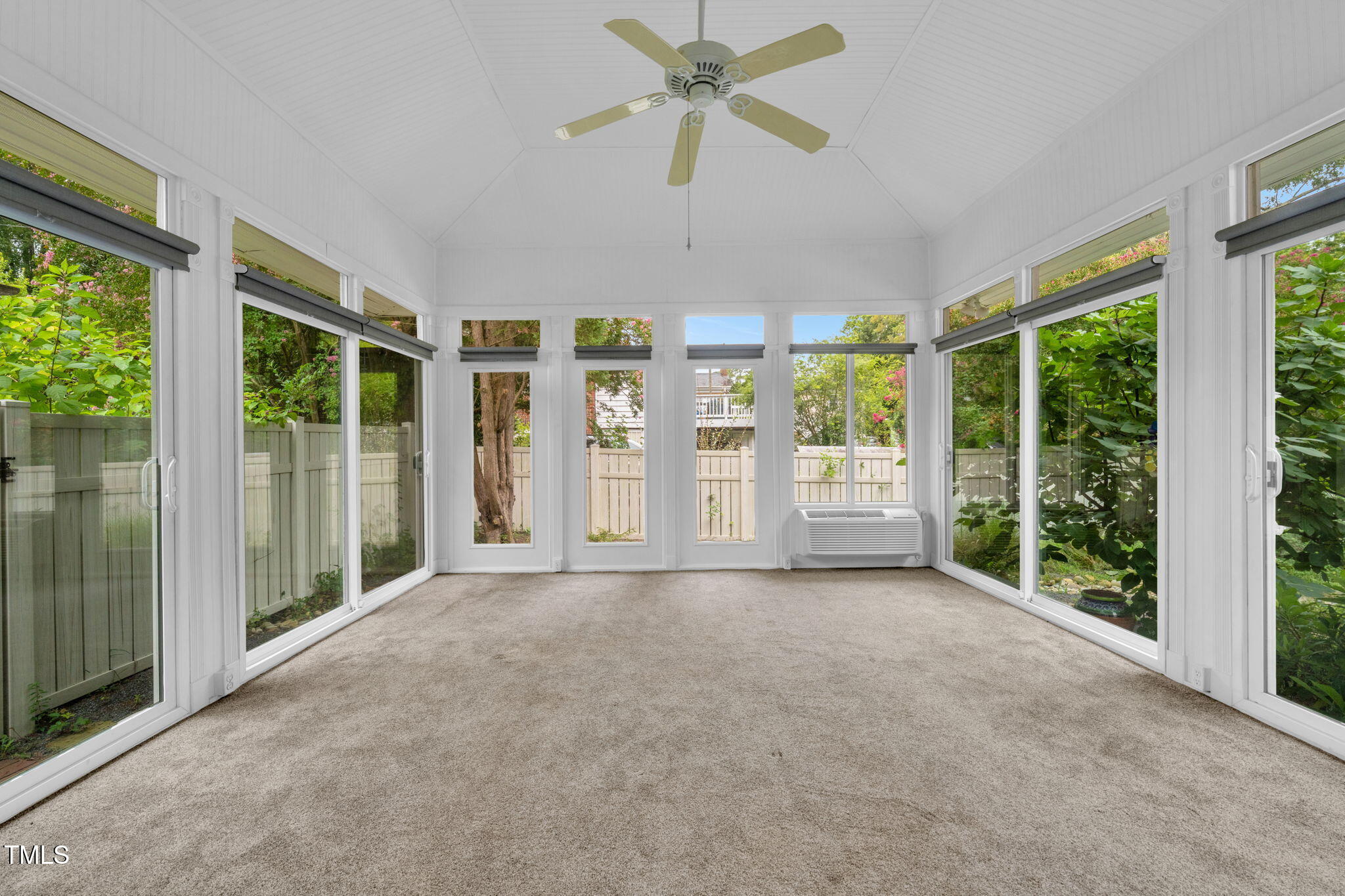 1005 W Club Boulevard