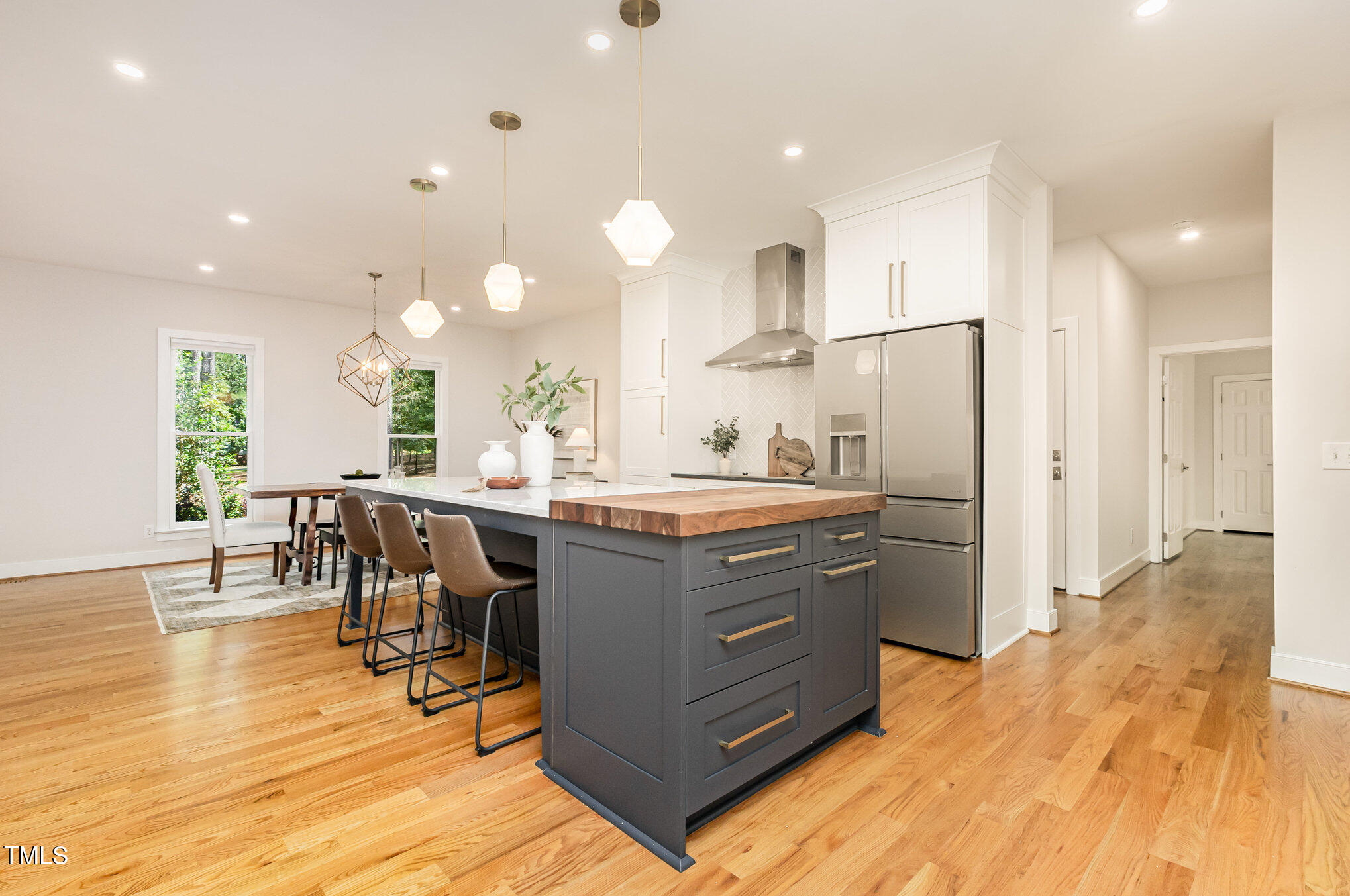 7037 Meadow Gate Drive