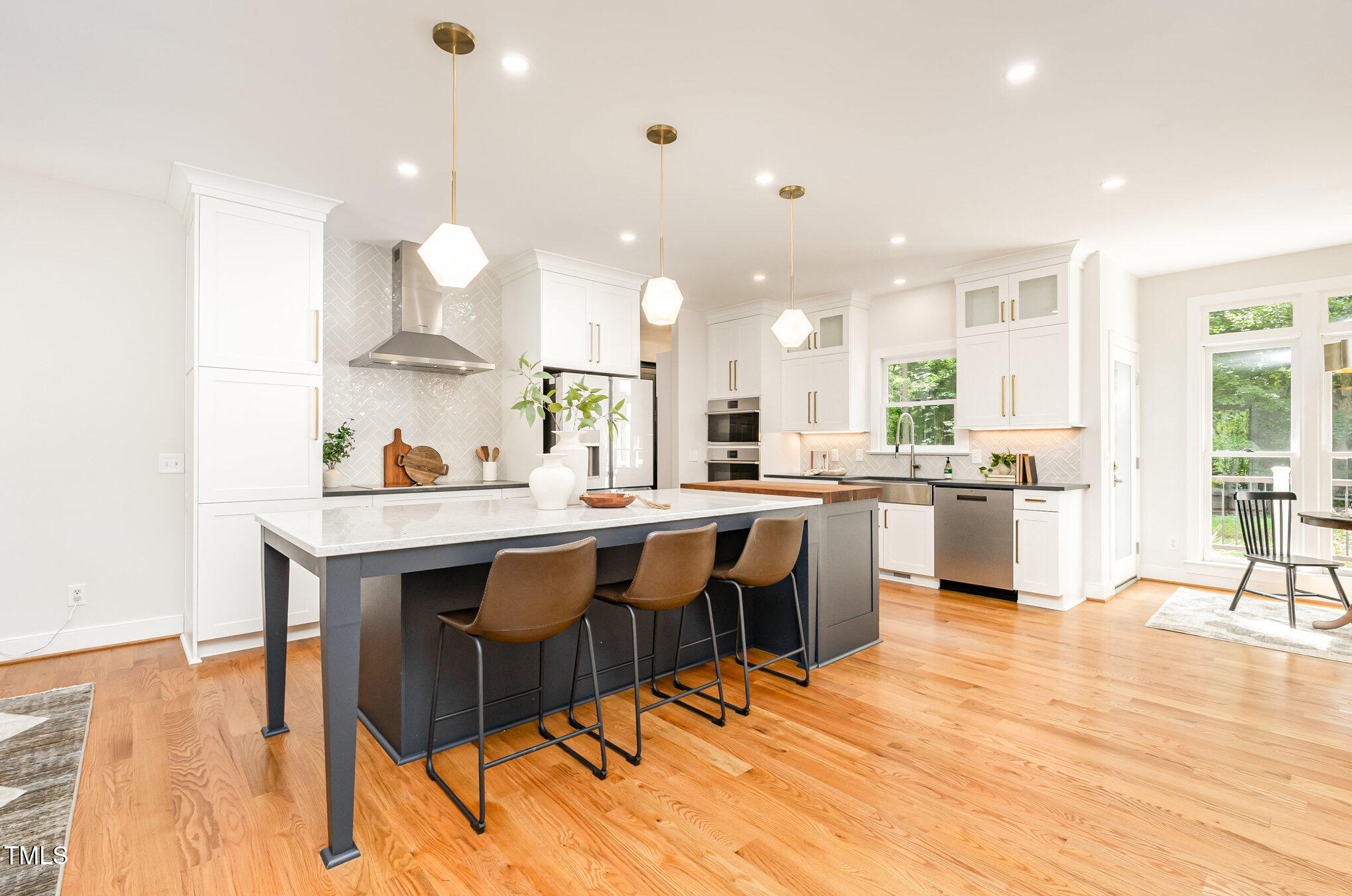 7037 Meadow Gate Drive