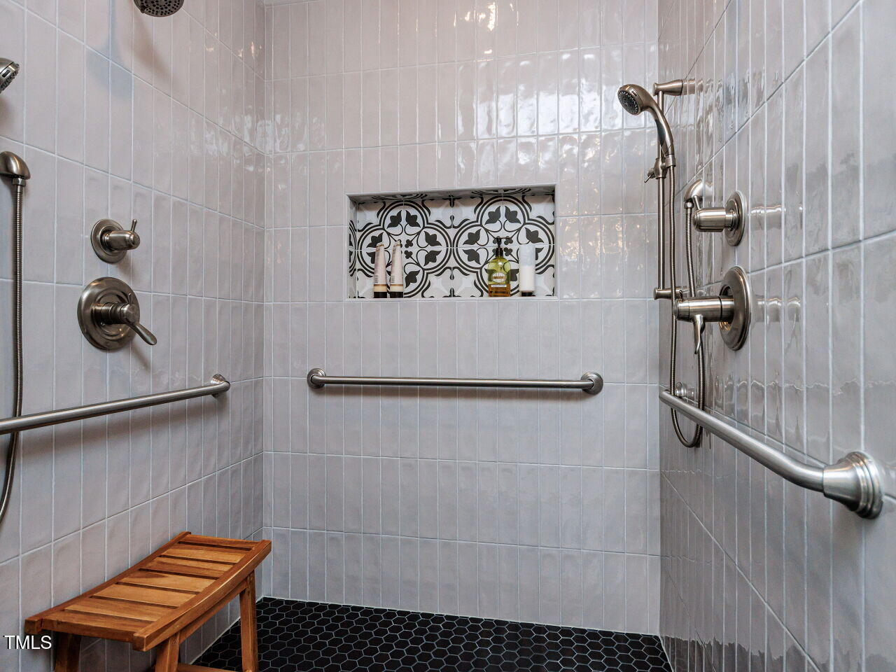 1808 Pattersons Mill Road