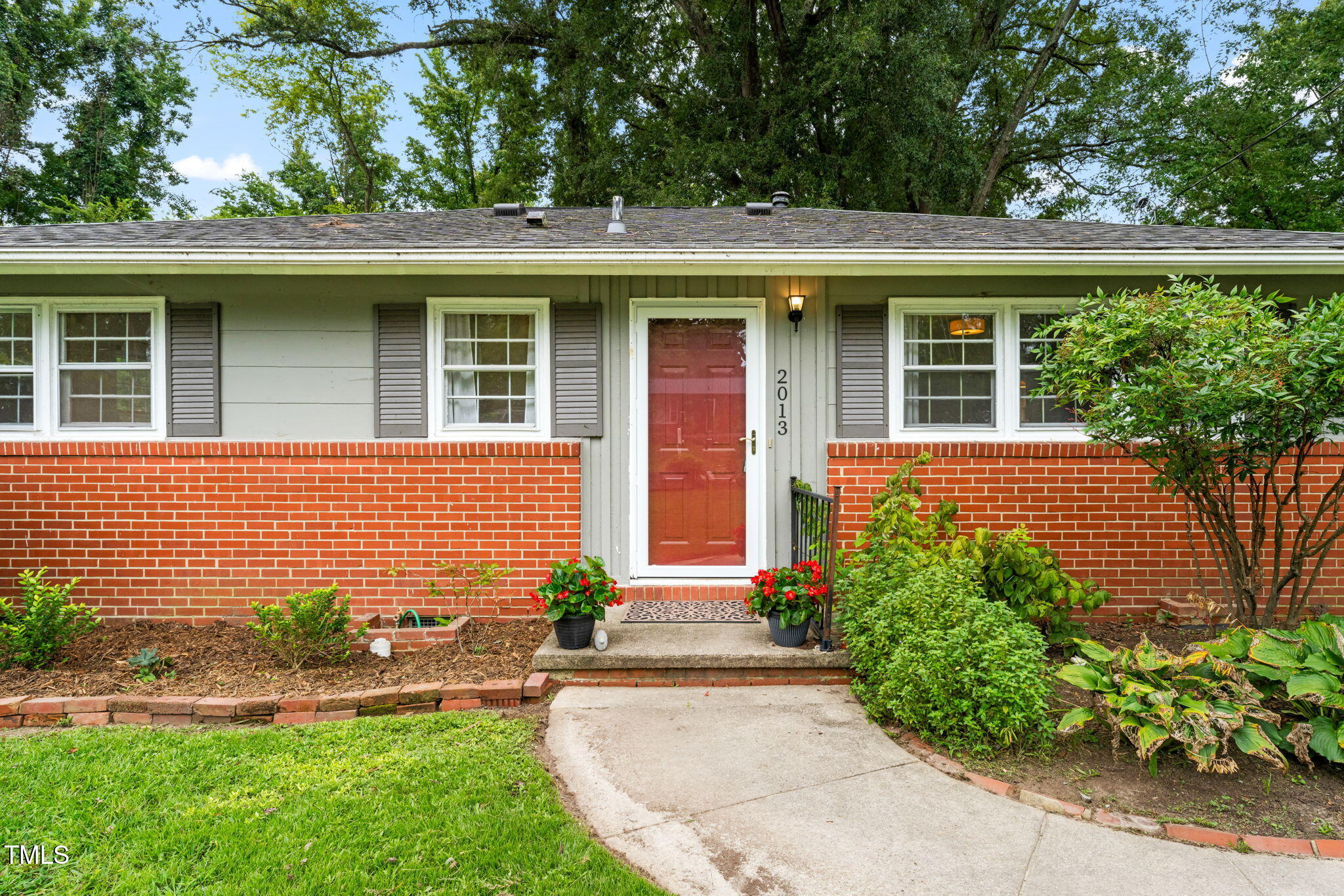2013 Walnut Street