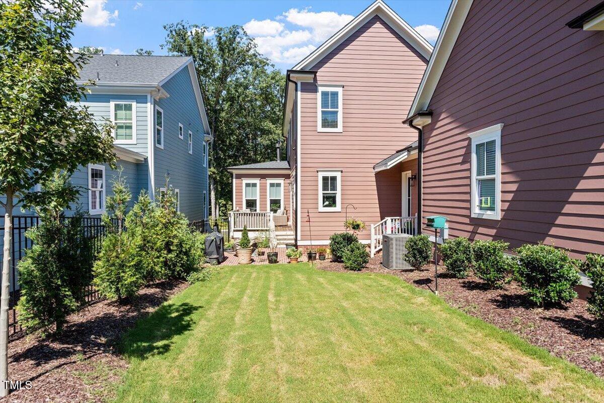 1017 Whitehall Circle