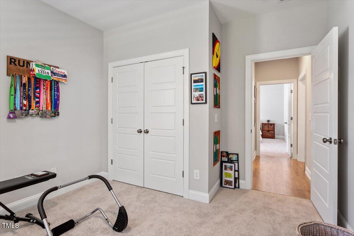 1017 Whitehall Circle