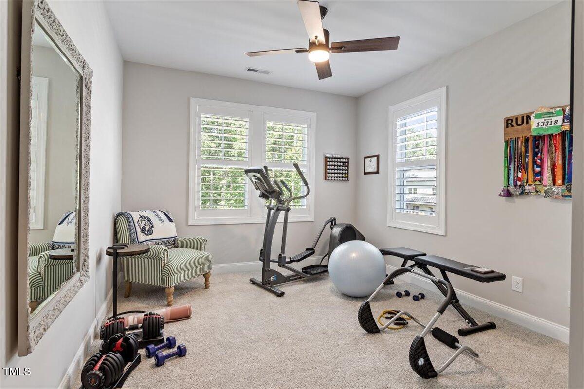 1017 Whitehall Circle