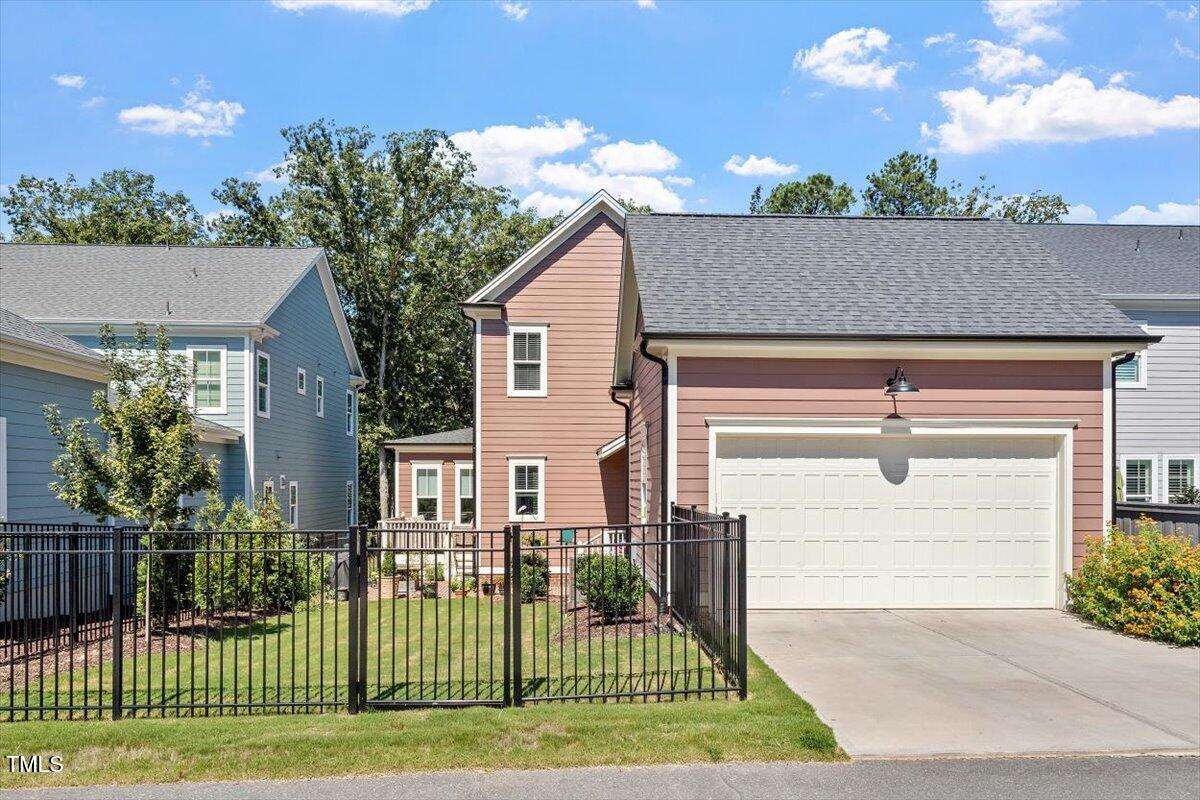 1017 Whitehall Circle