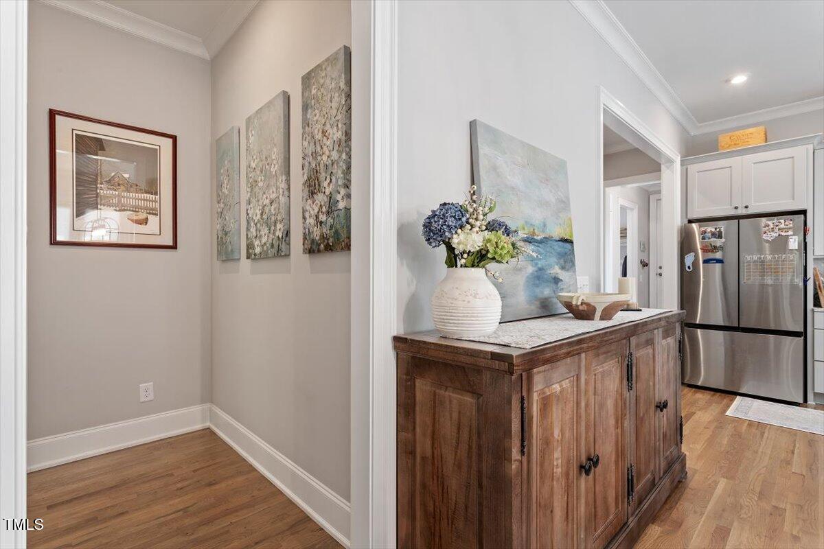 1017 Whitehall Circle