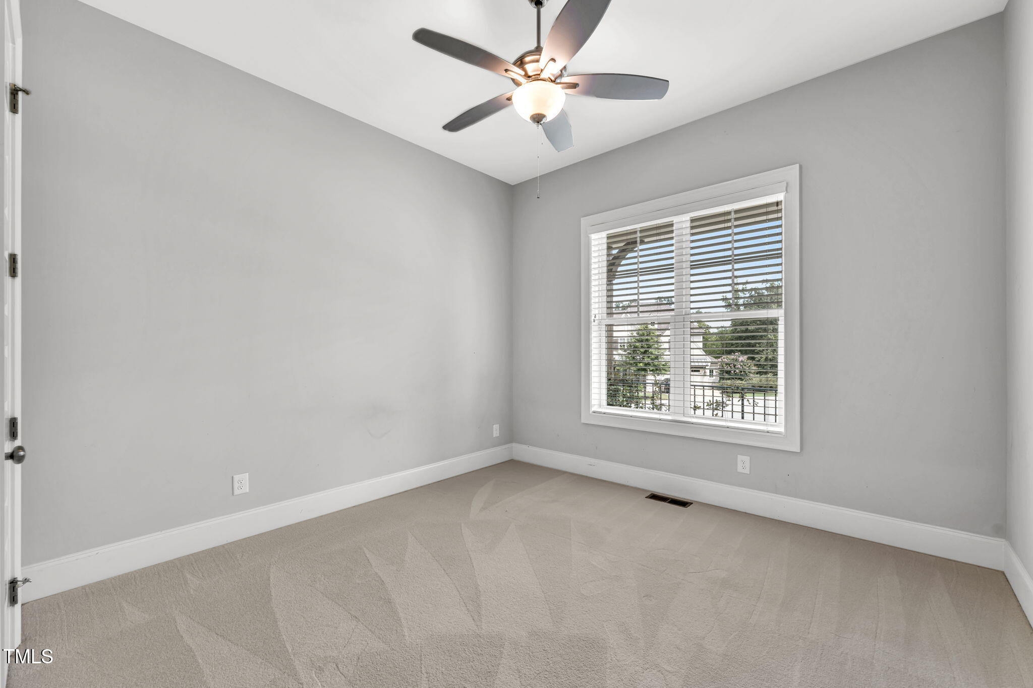 319 Harewood Place
