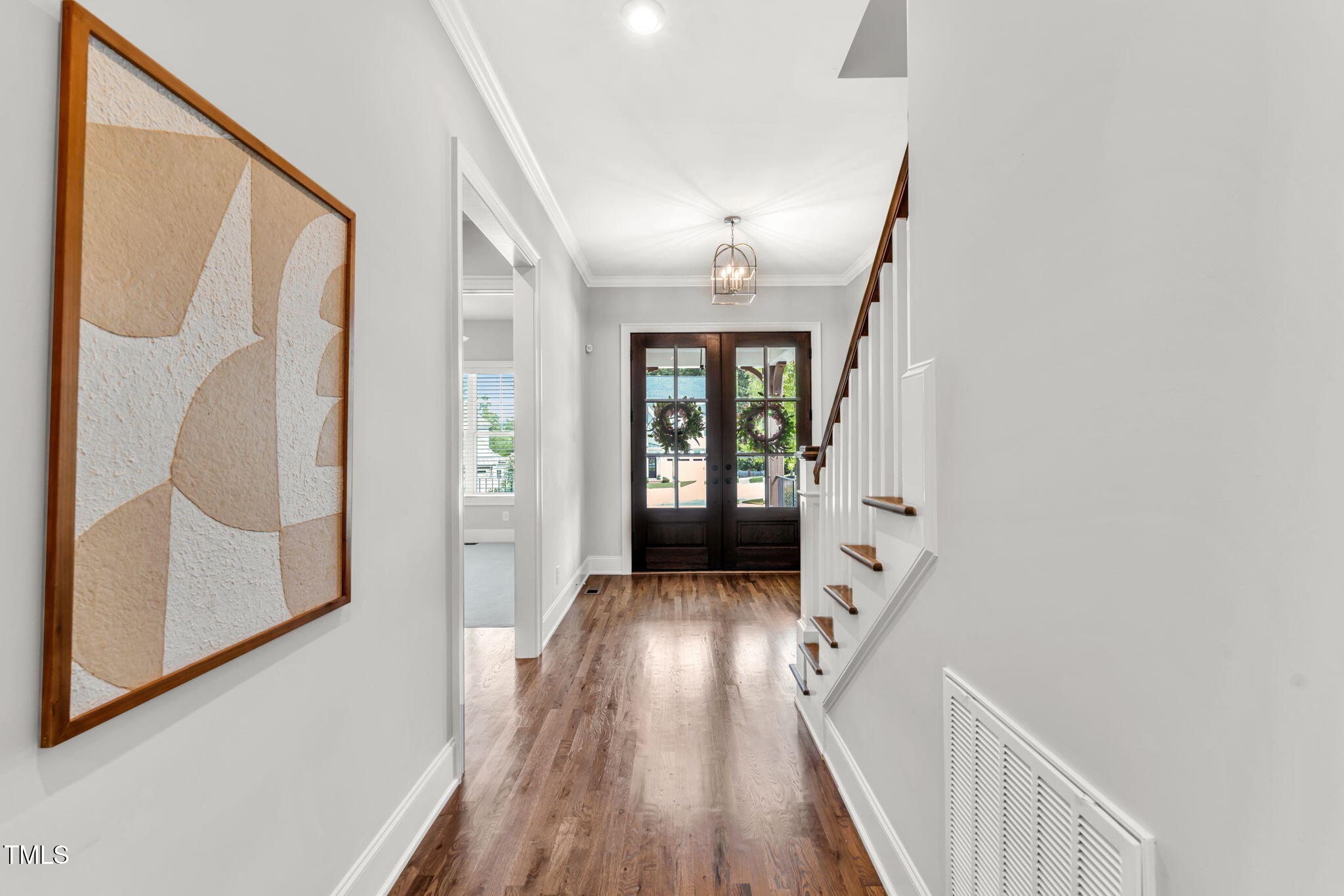 319 Harewood Place