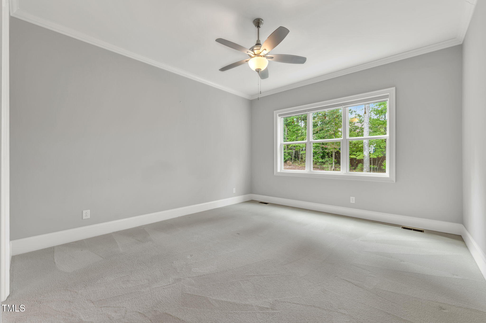 319 Harewood Place