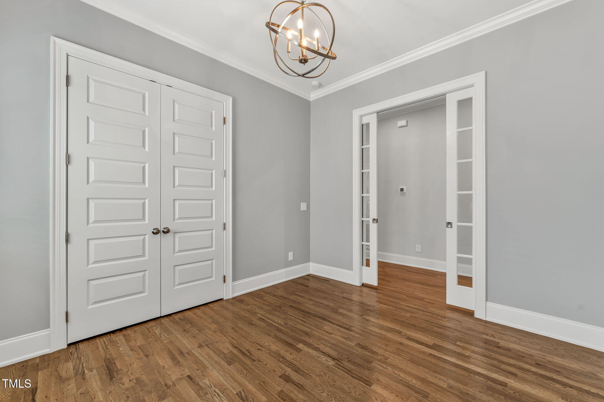 319 Harewood Place