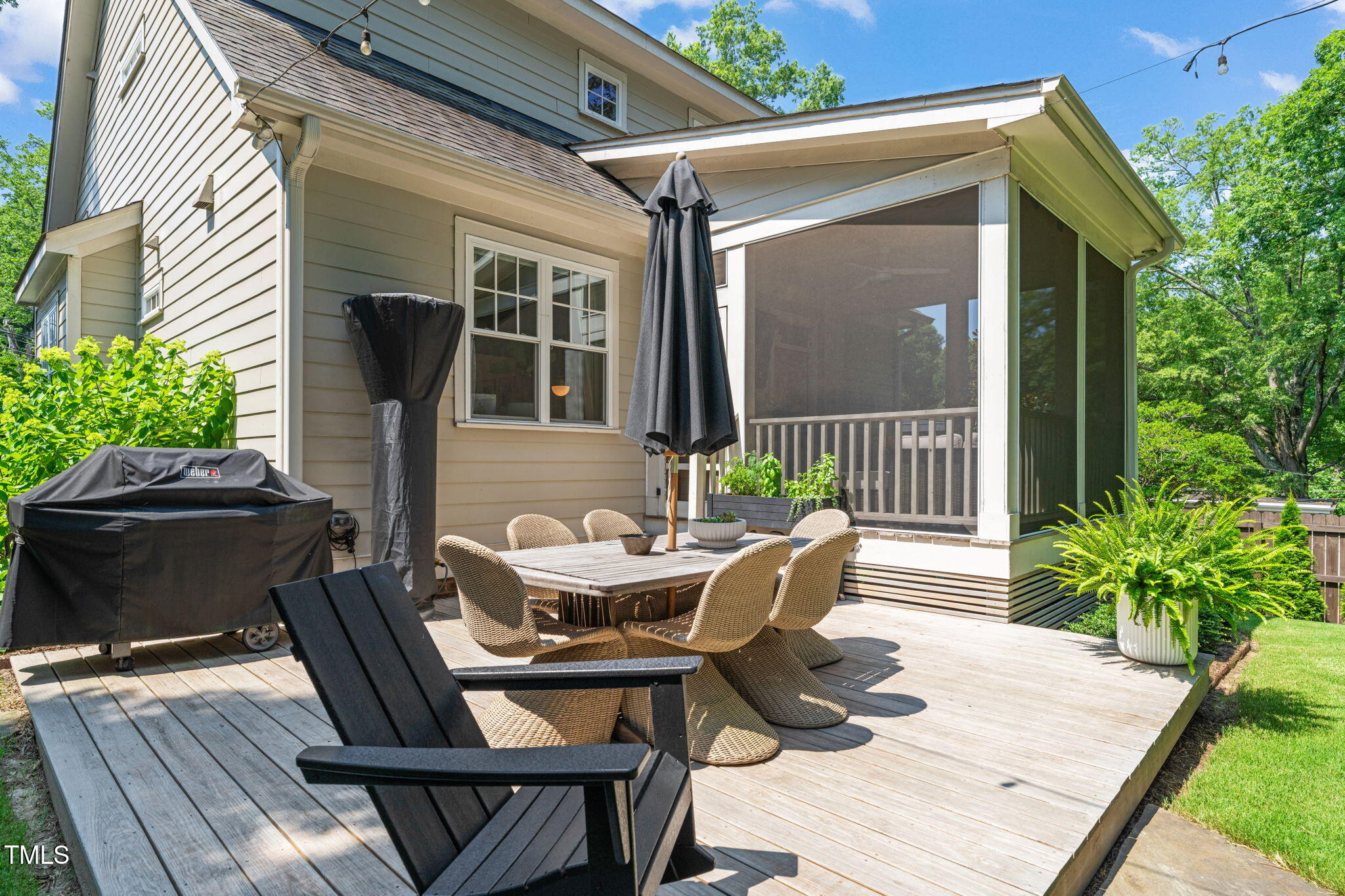 506 Everett Place