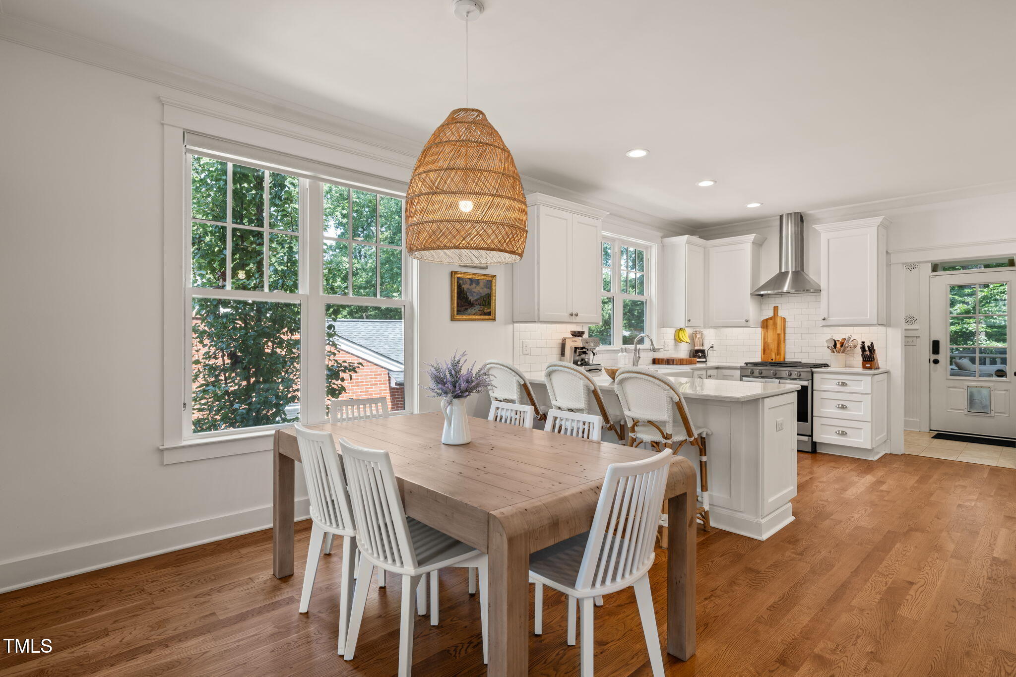 506 Everett Place