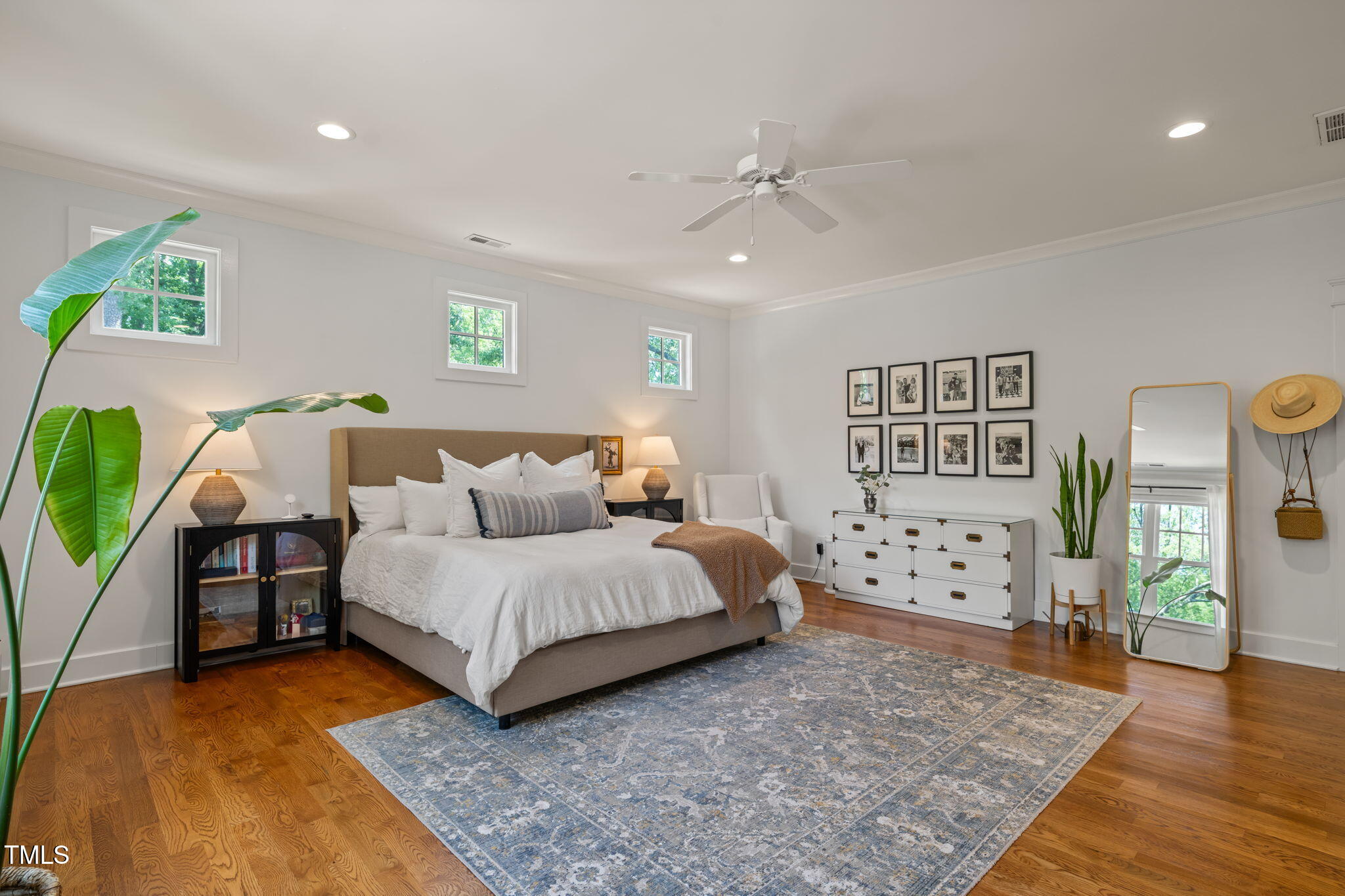 506 Everett Place