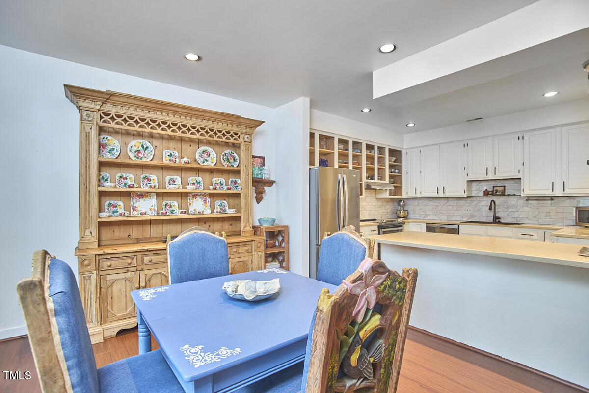 5 Bayswater Place
