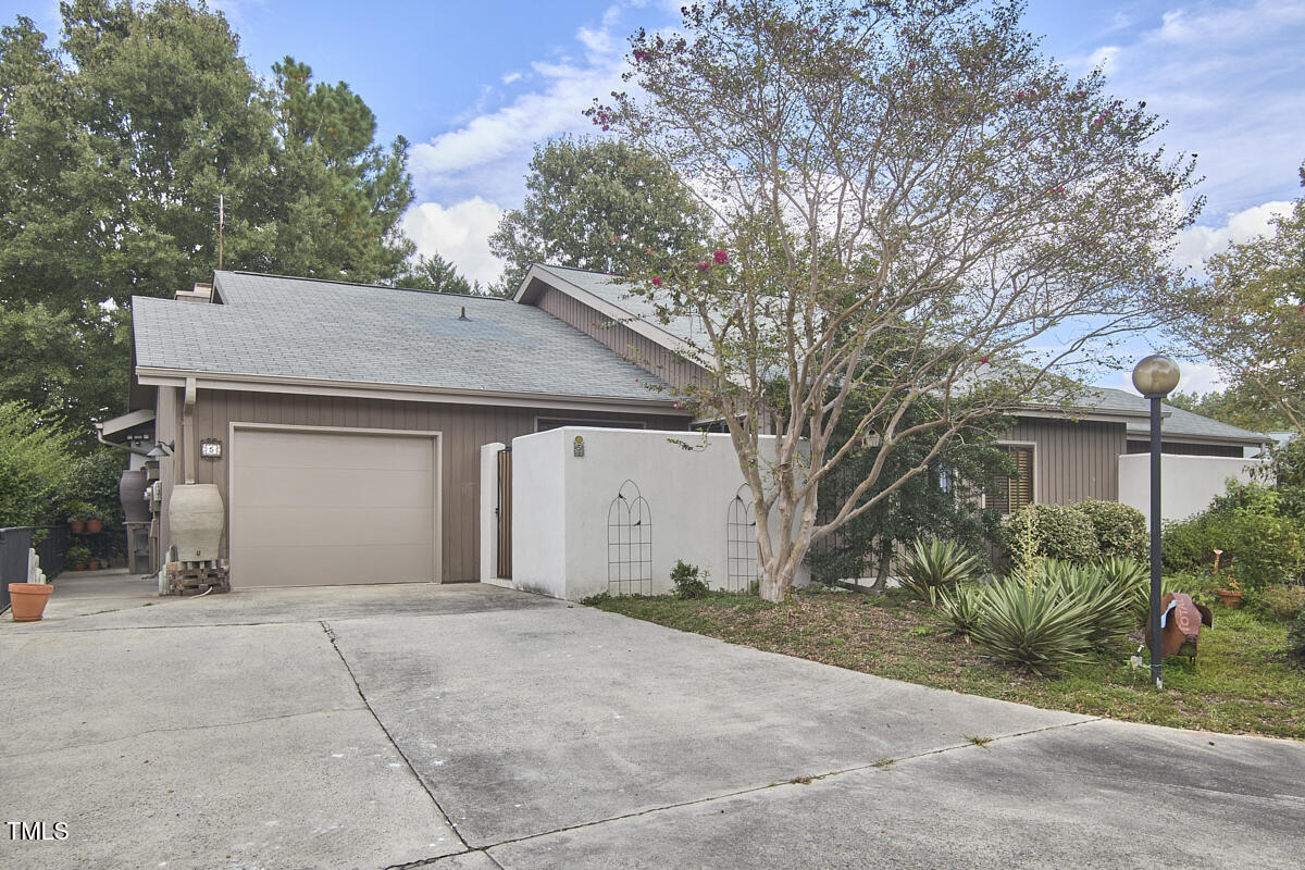 5 Bayswater Place