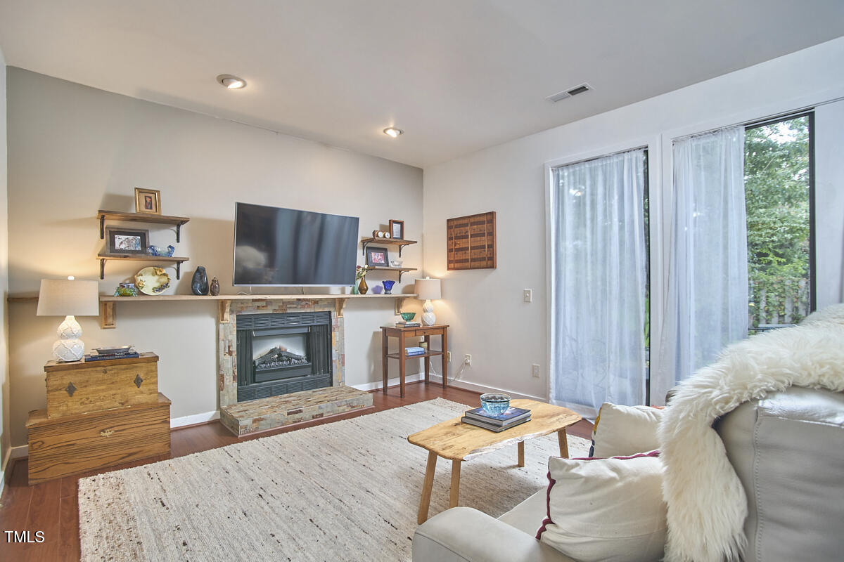 5 Bayswater Place