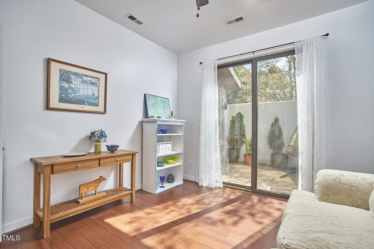5 Bayswater Place