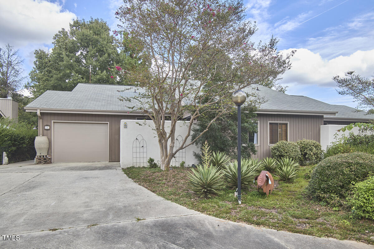 5 Bayswater Place