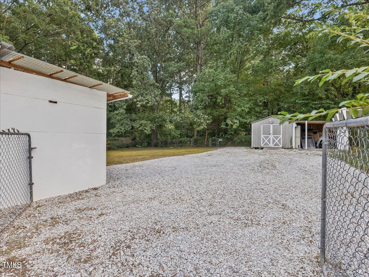 115 Lattimore Lane