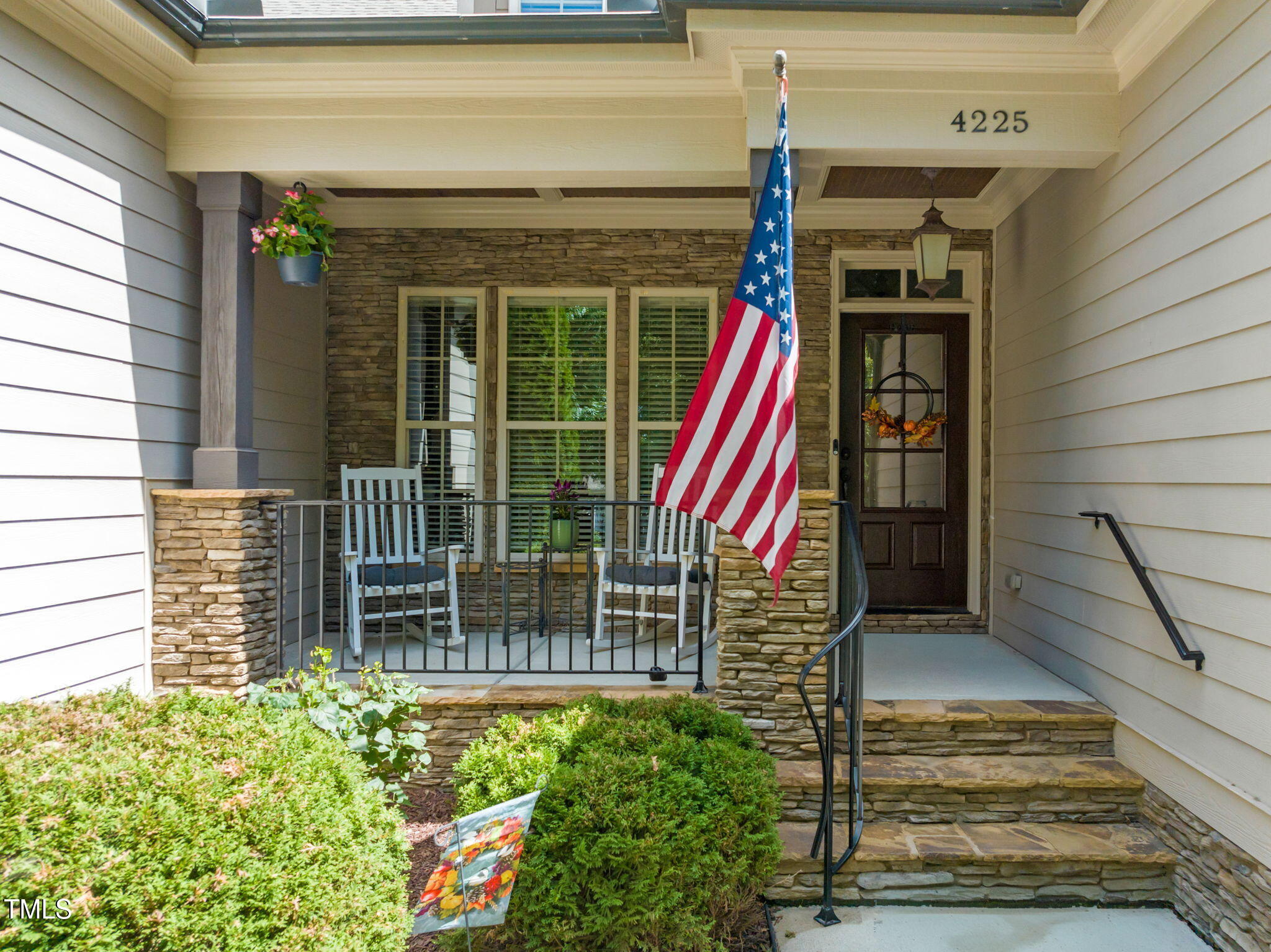 4225 Cats Paw Court