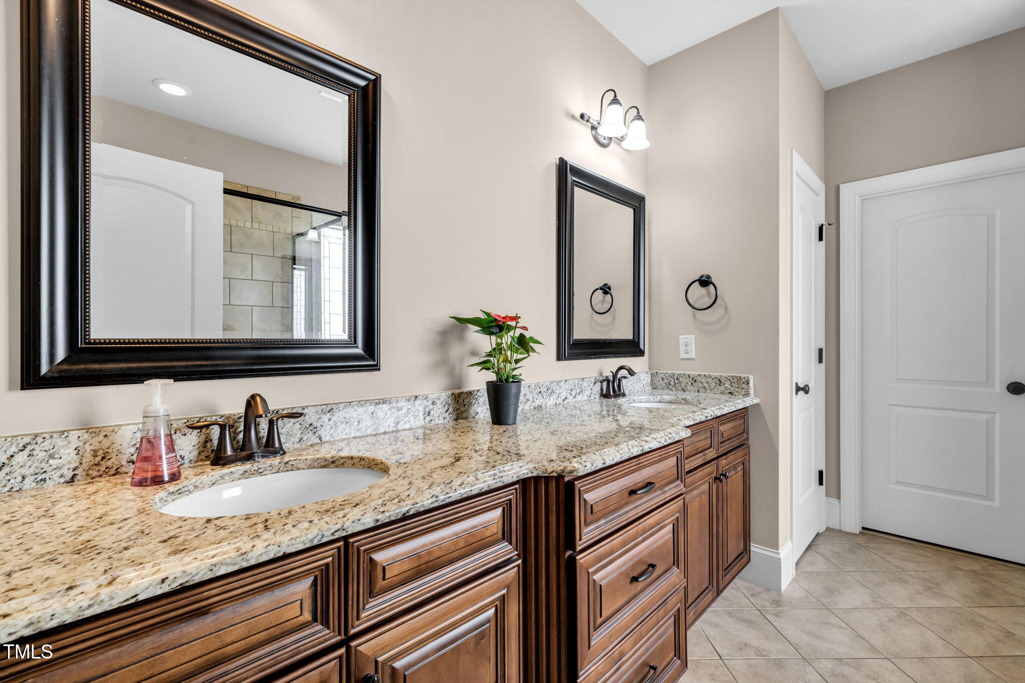 4225 Cats Paw Court