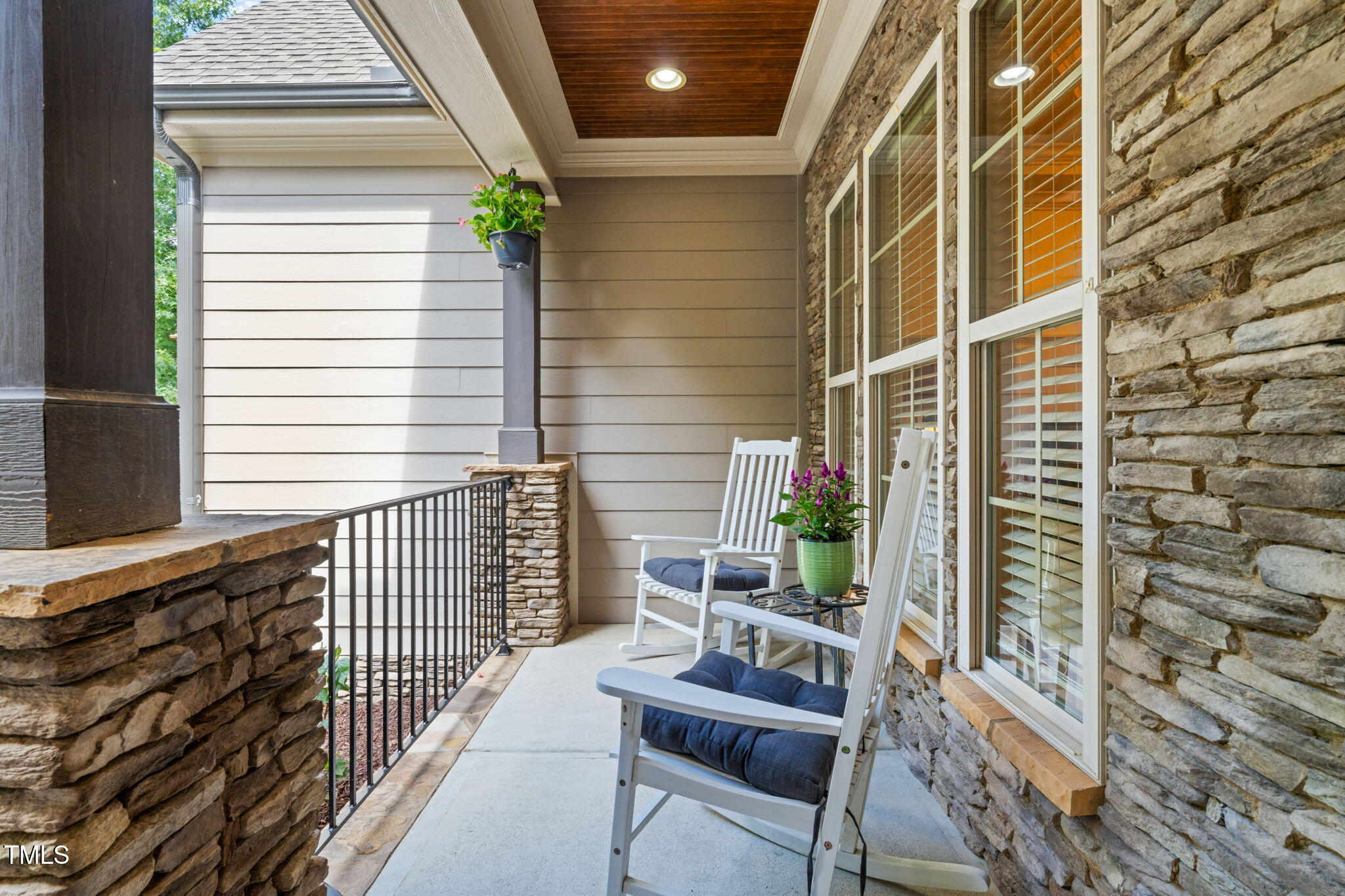 4225 Cats Paw Court