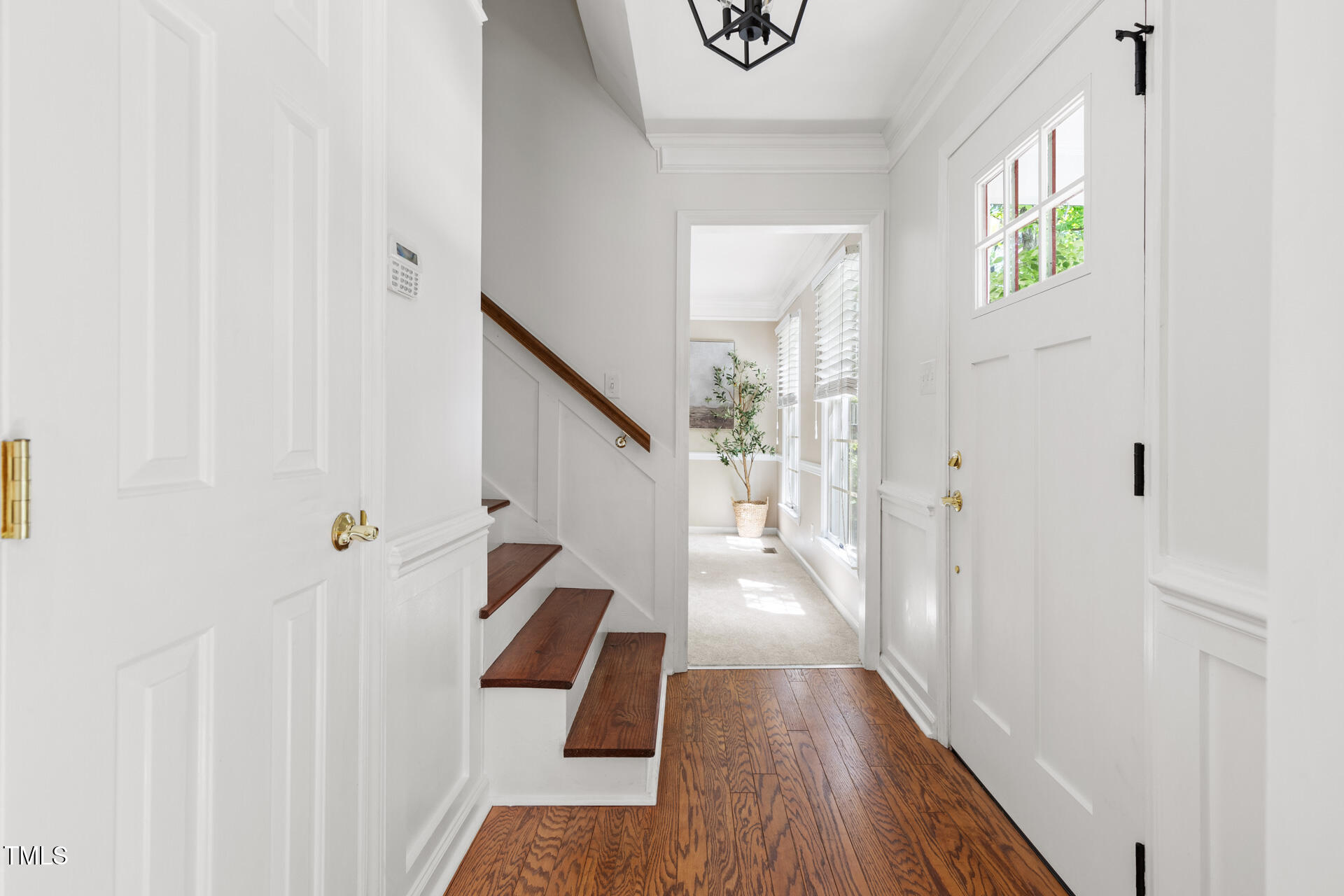 5 Tartan Court
