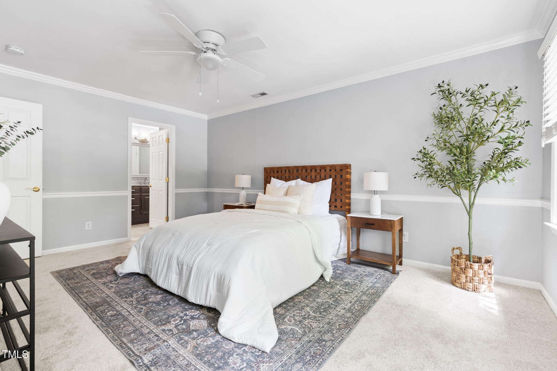 5 Tartan Court
