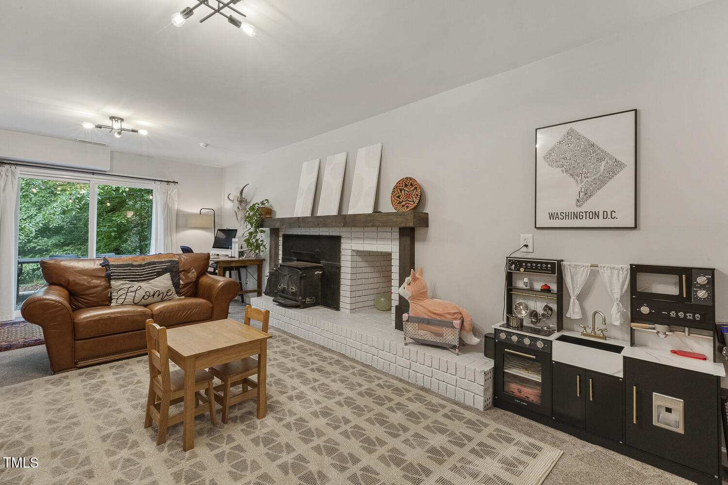 822 Northbrook Drive