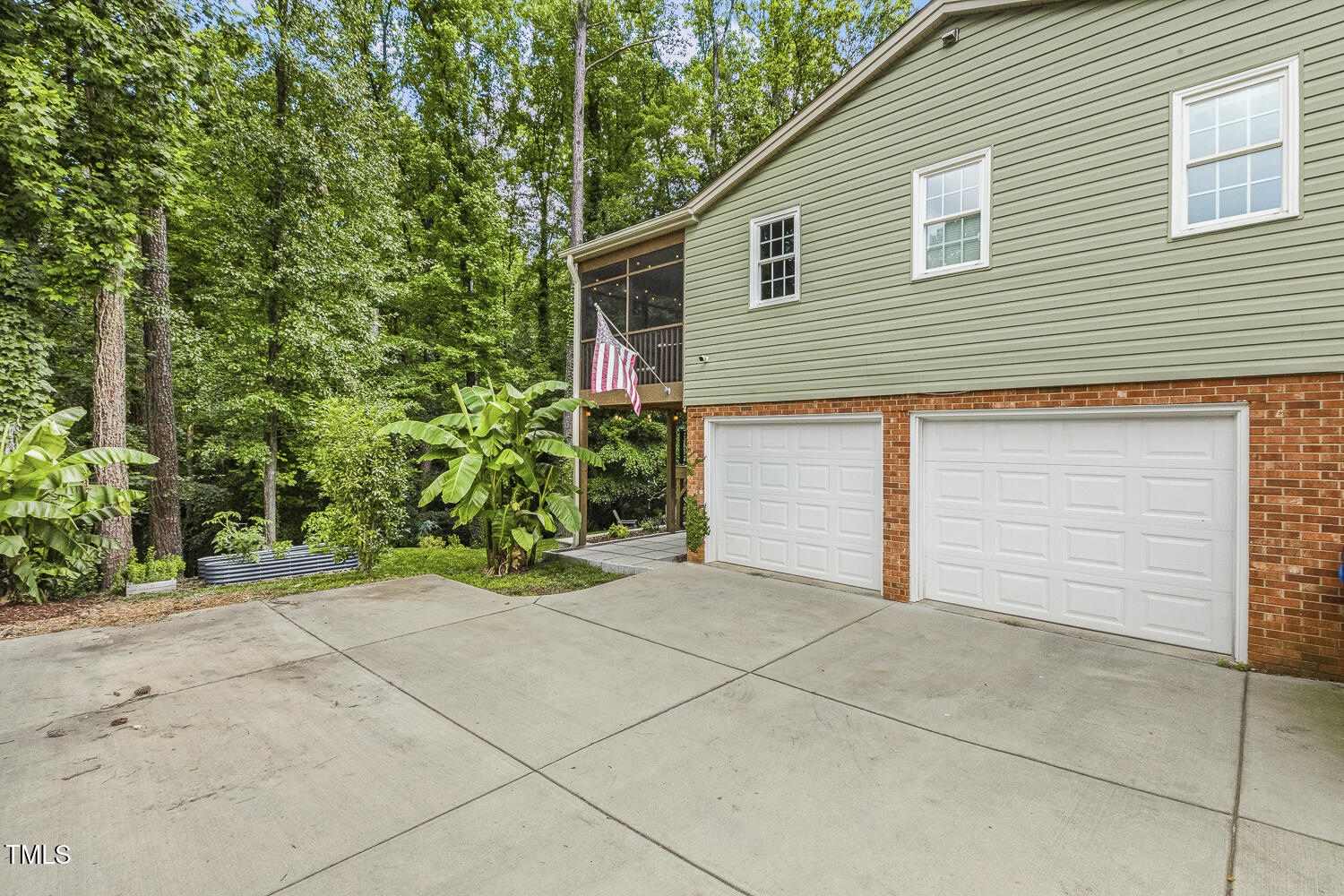 822 Northbrook Drive