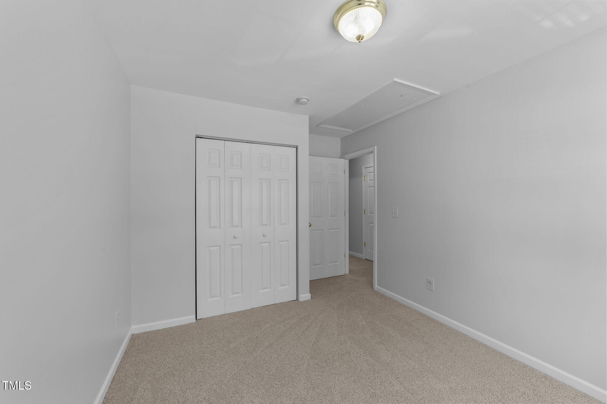 29 Edgebrook Circle