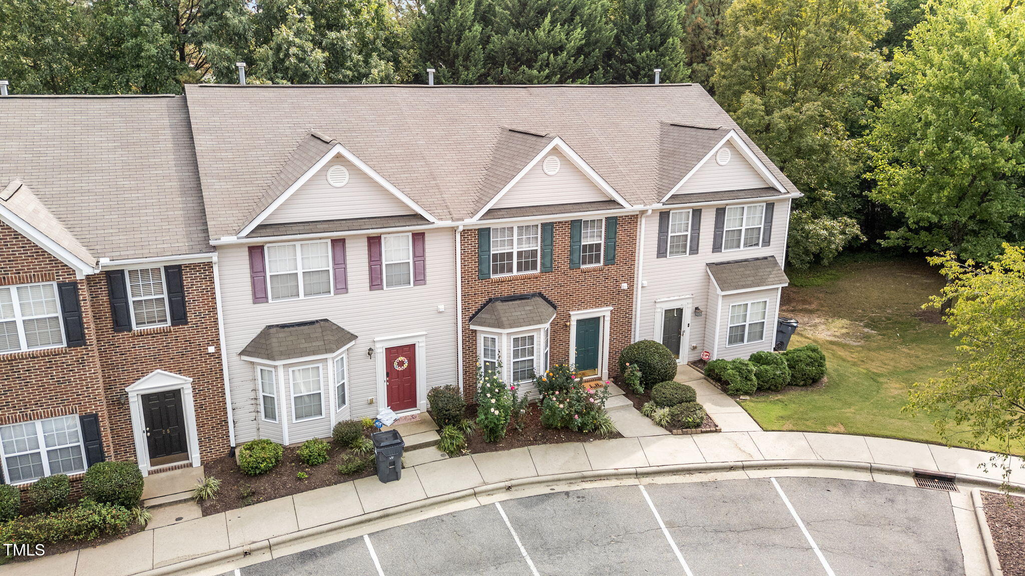 29 Edgebrook Circle
