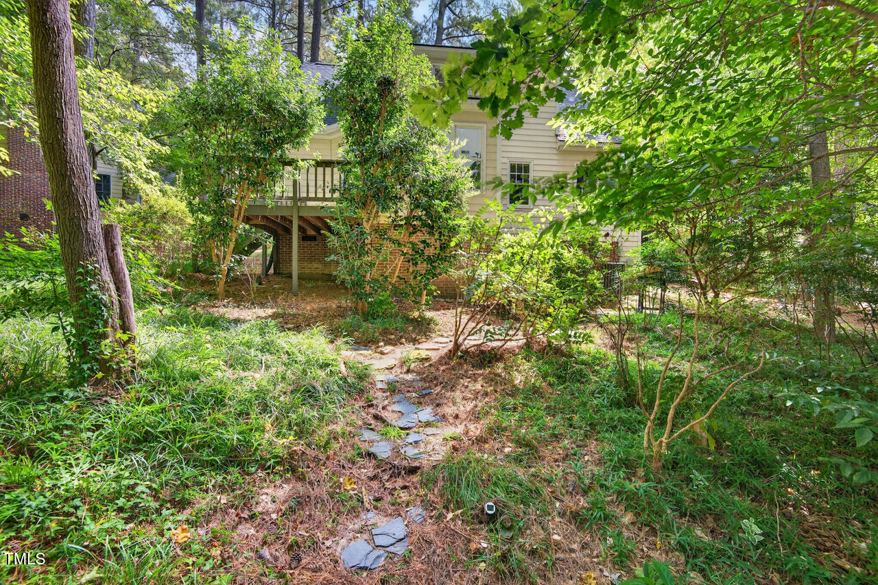 22 Cottage Woods Court