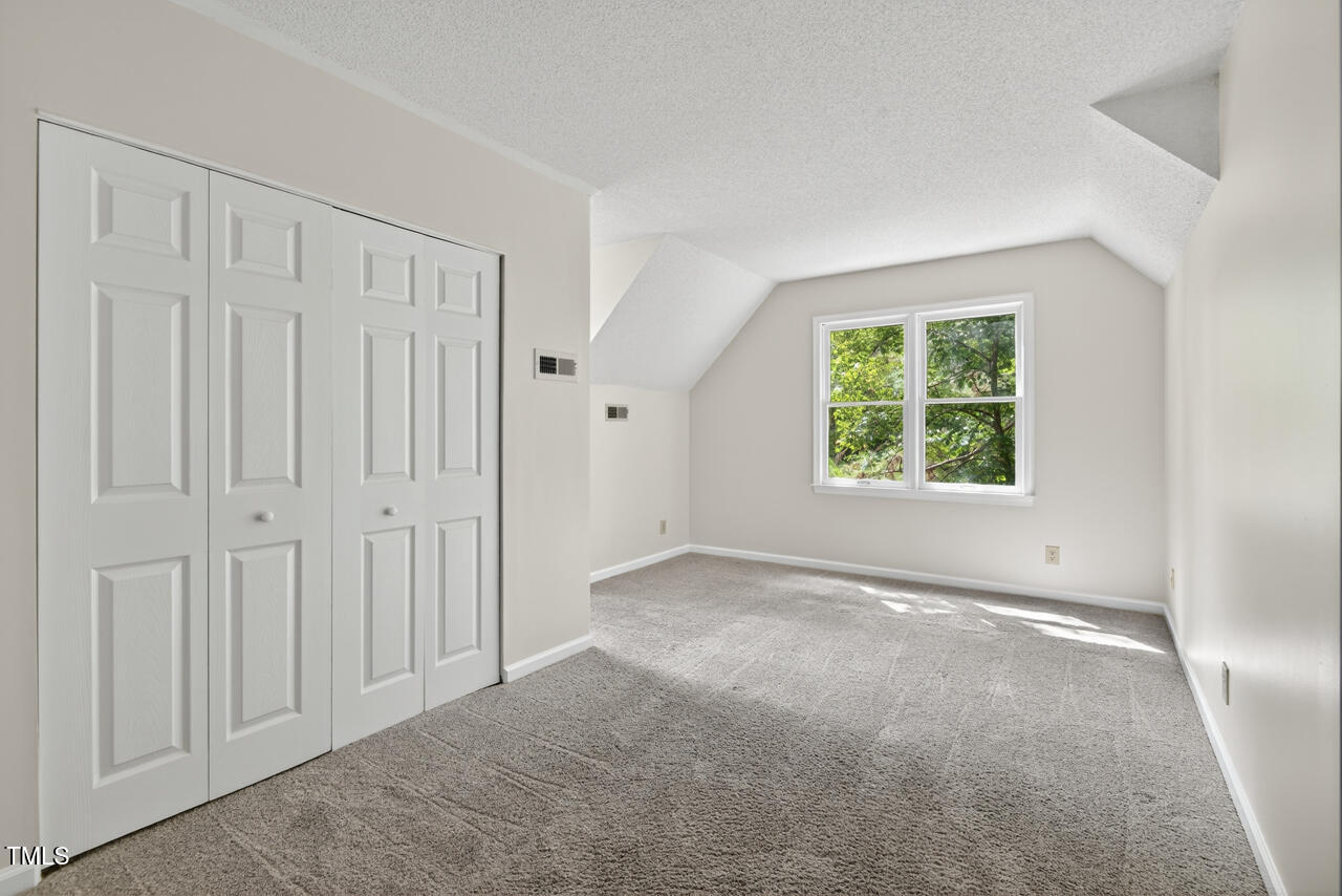 22 Cottage Woods Court