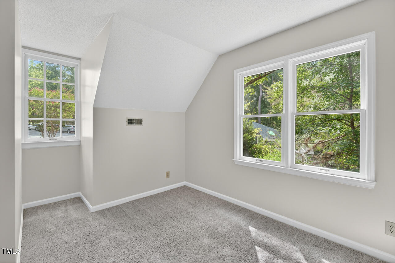 22 Cottage Woods Court