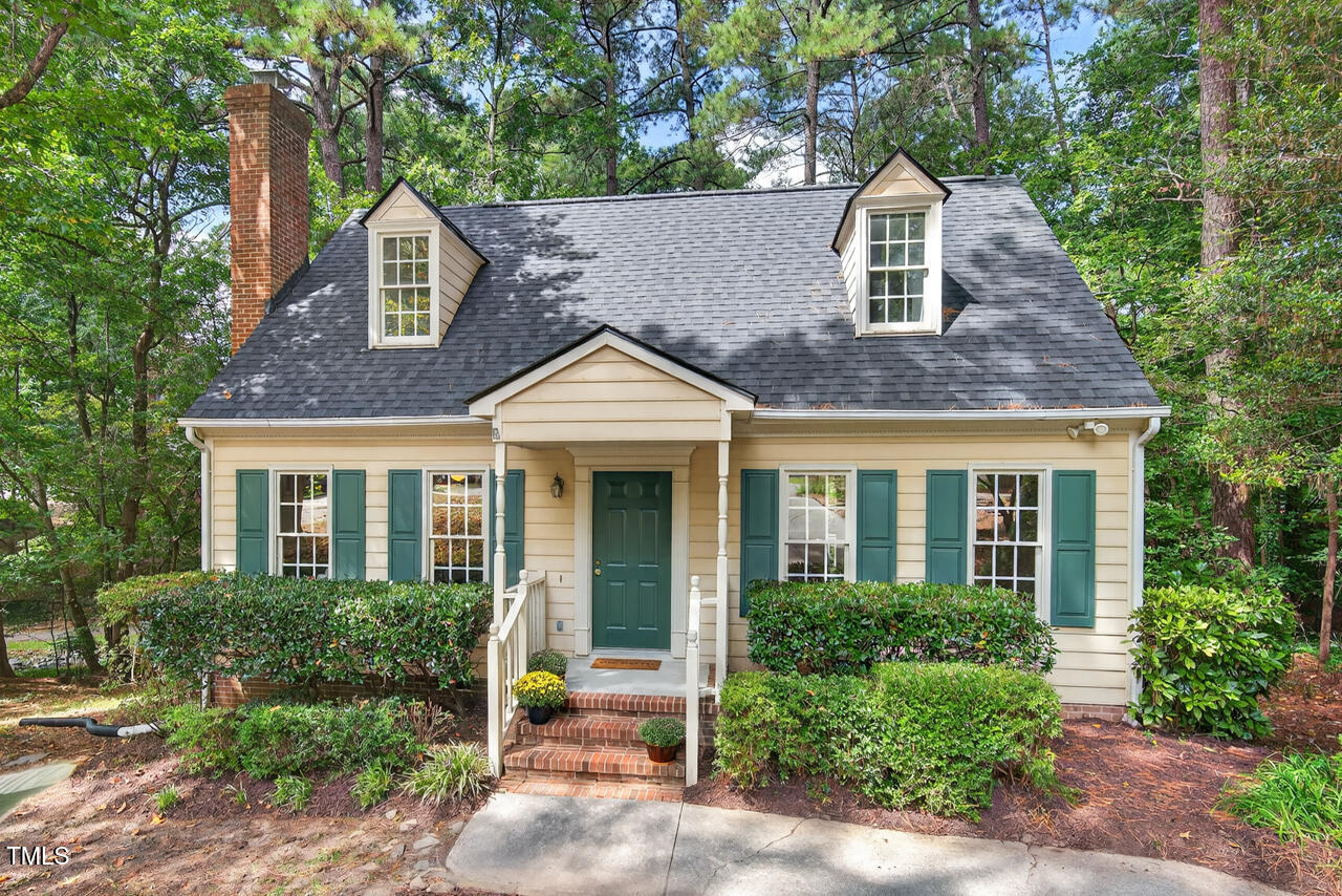 22 Cottage Woods Court