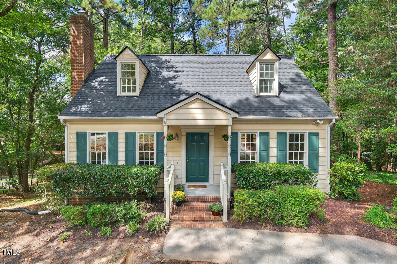 22 Cottage Woods Court