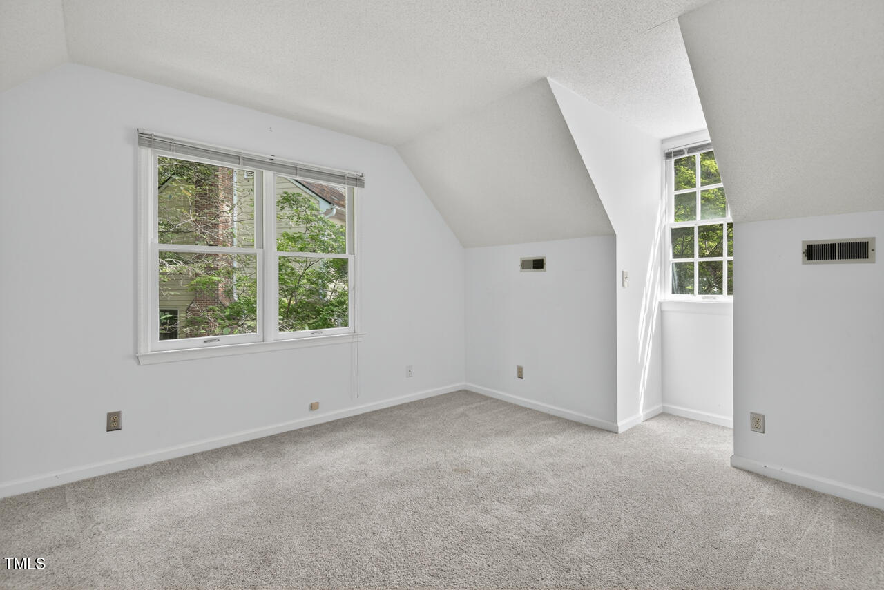 22 Cottage Woods Court