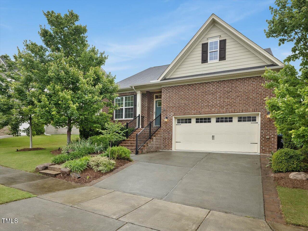 136 Shadow Hawk Drive