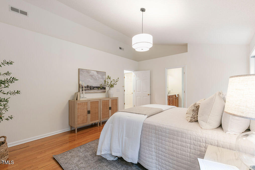 427 New Parkside Drive