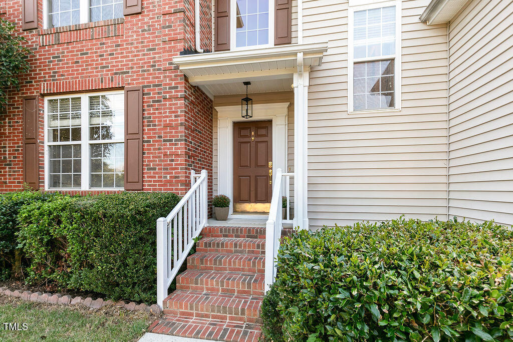 427 New Parkside Drive