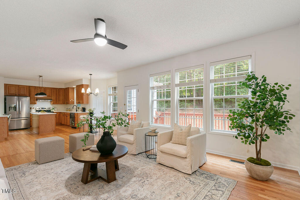 427 New Parkside Drive